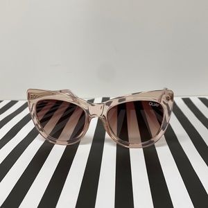 Quay Sunglasses Cat Eye Pale Pink